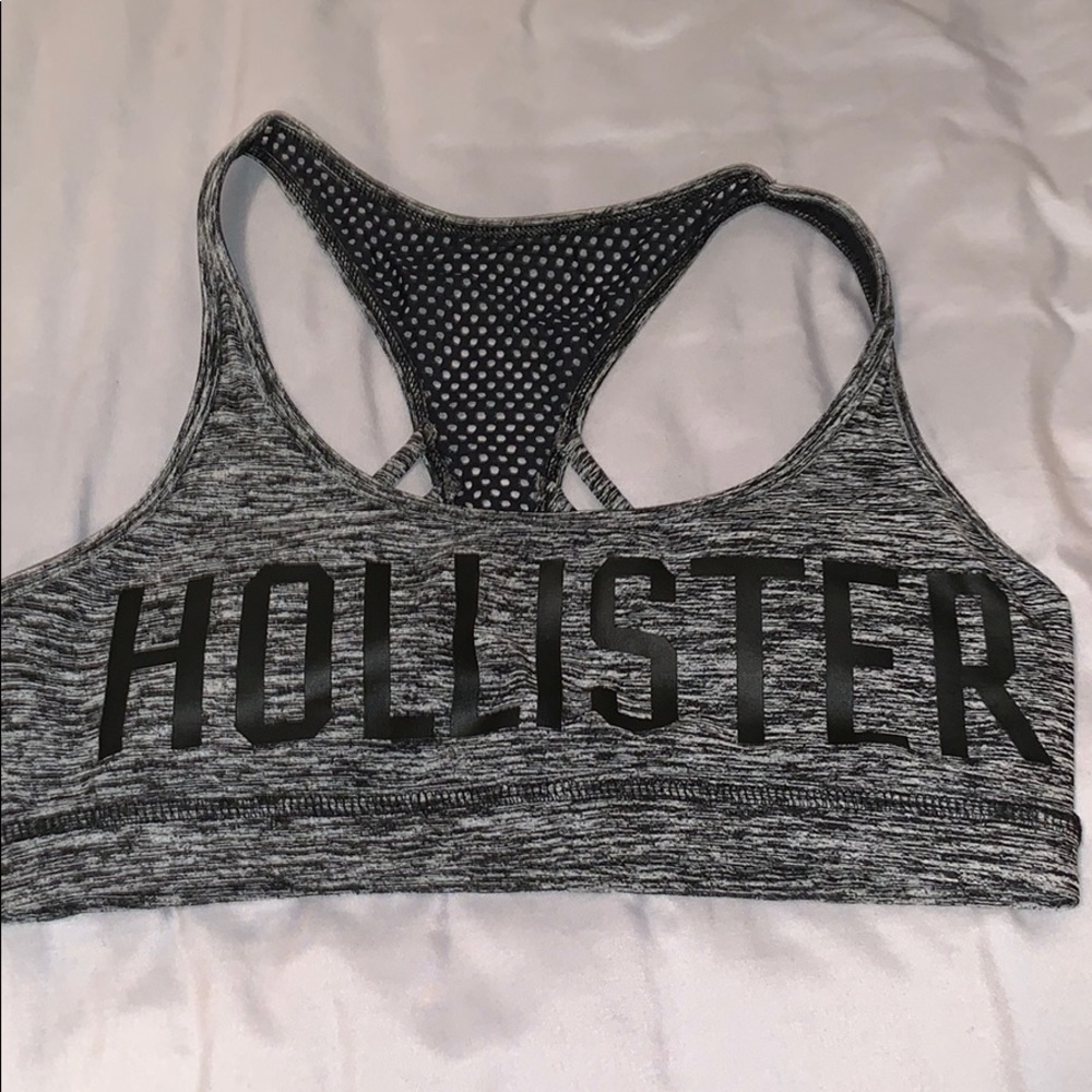 sport bra